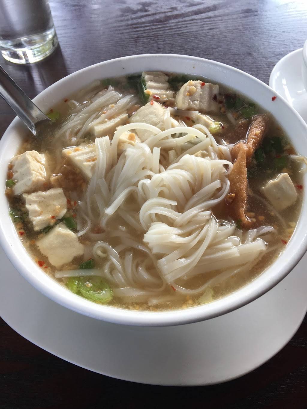 Kinnaree Thai Cuisine | restaurant | 3311 W McGraw St, Seattle, WA 98199, USA | 2062854460 OR +1 206-285-4460