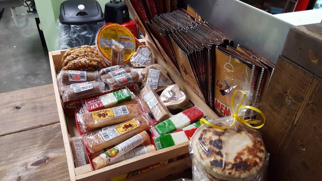 La Calle tacos & snacks | restaurant | 5915 Trussville Crossings Pkwy, Trussville, AL 35173, USA | 2053821037 OR +1 205-382-1037