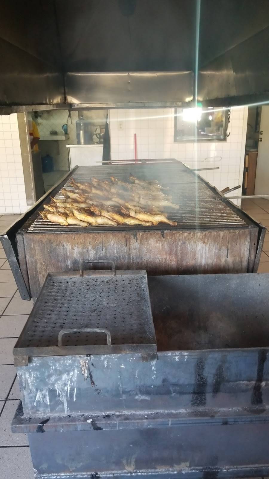 Pollo Feliz | restaurant | Guerrero 827, 17 de Agosto, Constitución (Ampl. Constitución), 22707 Rosarito, B.C., Mexico | 016611201469 OR +52 661 120 1469