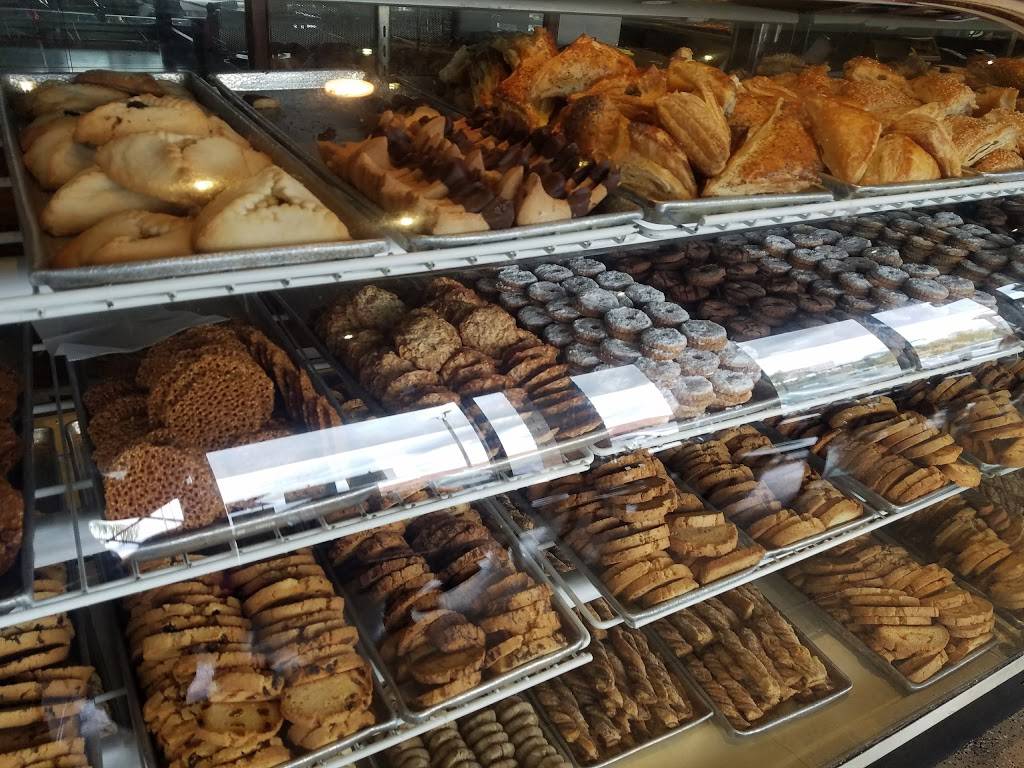 Unique Pastry | bakery | 18381 Ventura Blvd, Tarzana, CA 91356, USA | 8187573100 OR +1 818-757-3100