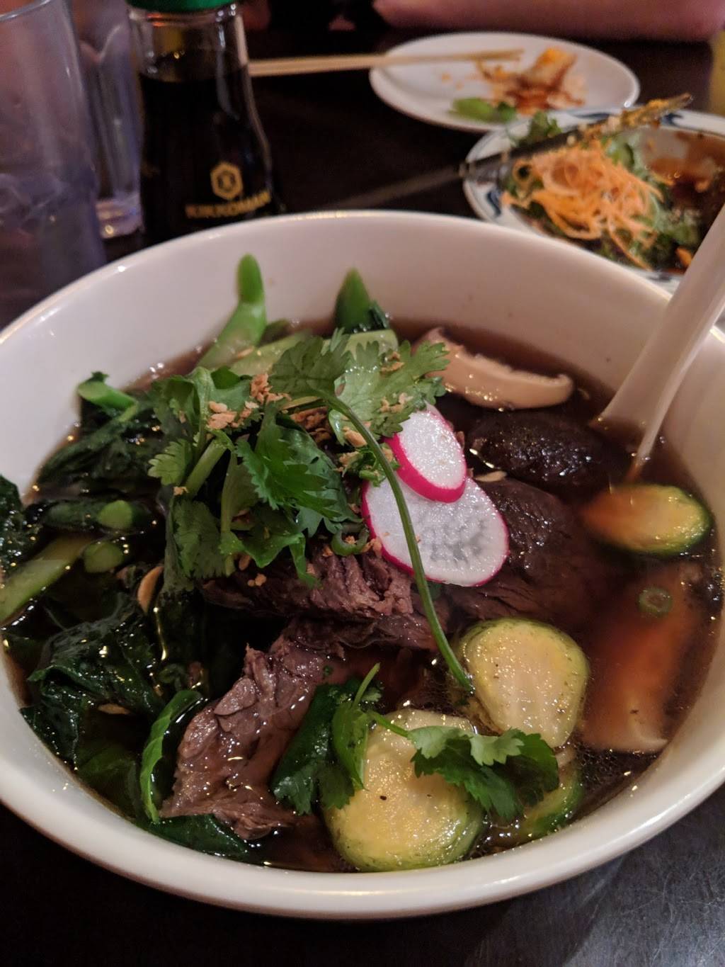 Trike Thai Noodles & Sushi | restaurant | 2539 N Milwaukee Ave, Chicago, IL 60647, USA | 7736974264 OR +1 773-697-4264