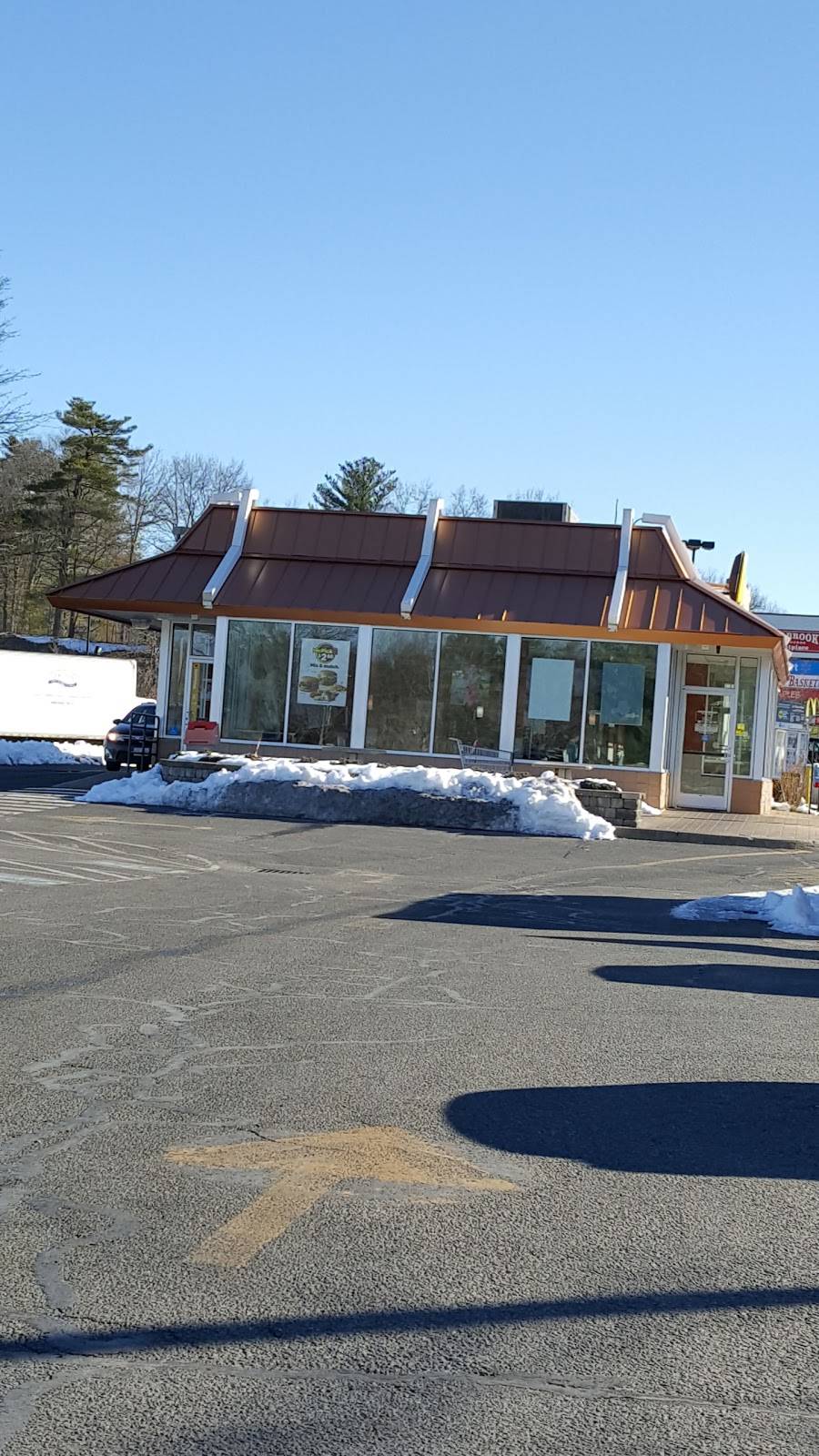 McDonalds | cafe | 272 Hartford Ave, Bellingham, MA 02019, USA | 5089660522 OR +1 508-966-0522