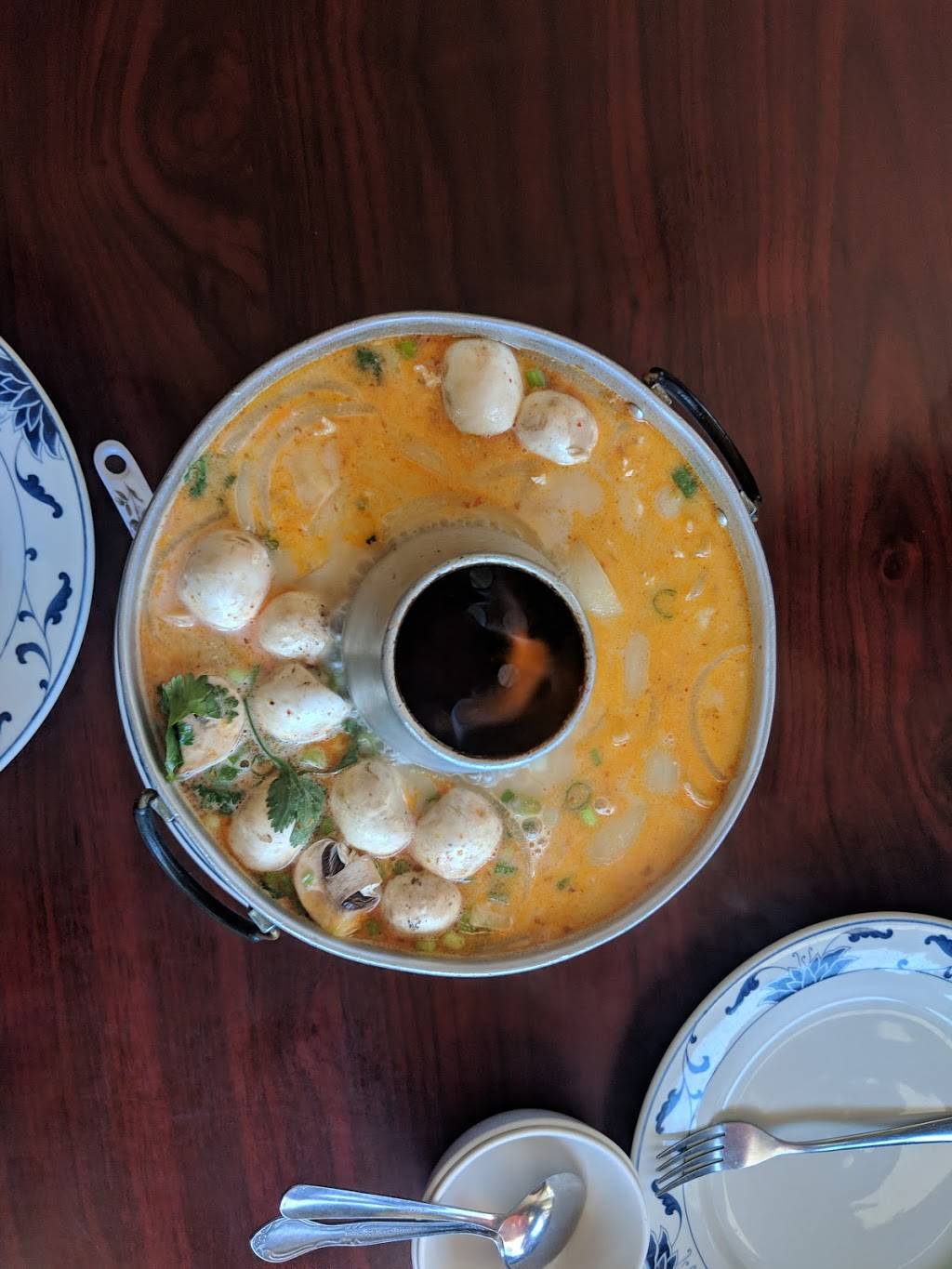 Thai Kitchen | restaurant | 255 N Lake Blvd, Tahoe City, CA 96145, USA | 5305831784 OR +1 530-583-1784