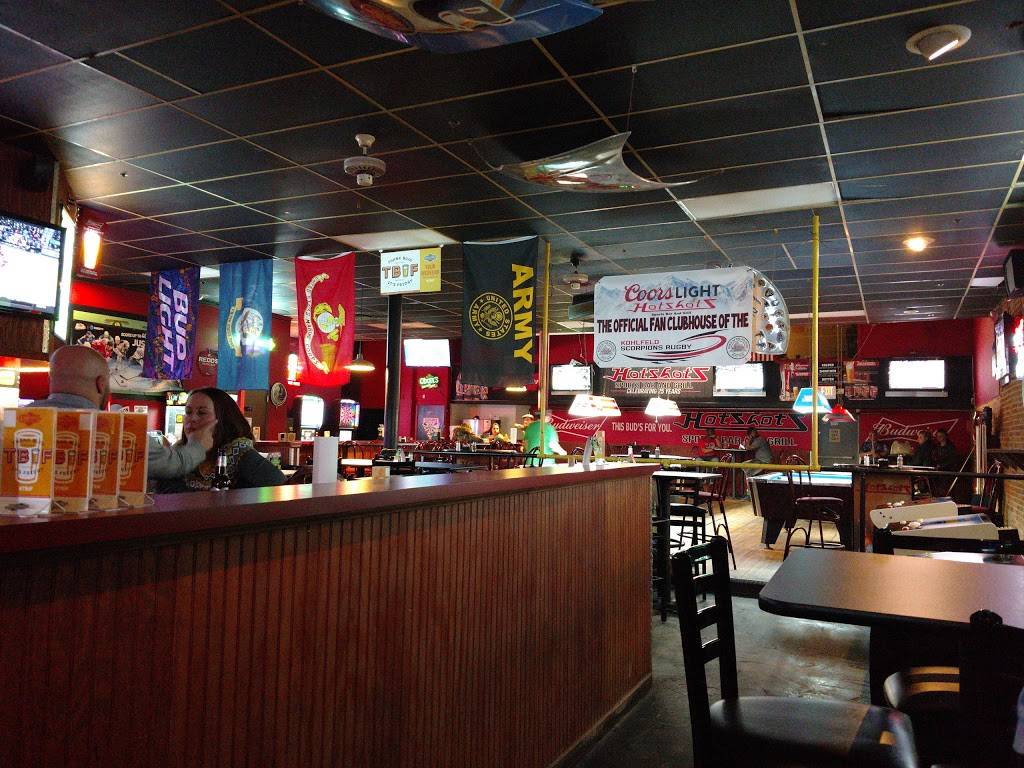 Hotshots Sports Bar & Grill | restaurant | 15 S Main St, Cape Girardeau, MO 63701, USA | 5733359449 OR +1 573-335-9449