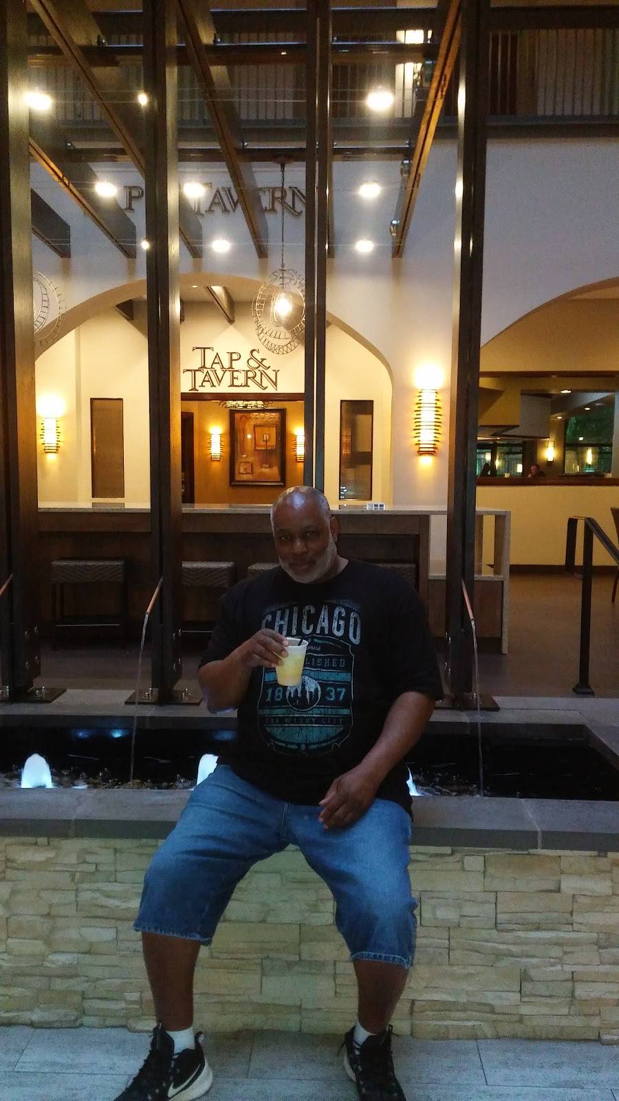 Churchs Chicken | restaurant | 10545 Harry Hines Blvd, Dallas, TX 75220, USA | 2143512403 OR +1 214-351-2403