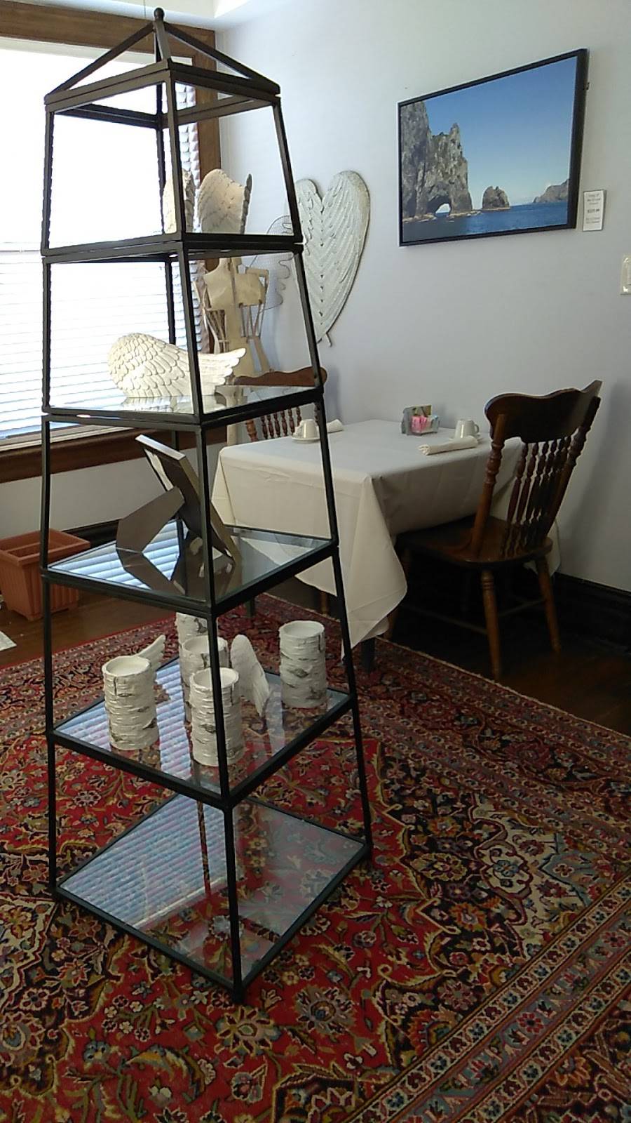 Flowers In the Attic | restaurant | 7505 Saltsburg Rd, Pittsburgh, PA 15235, USA | 4127982200 OR +1 412-798-2200