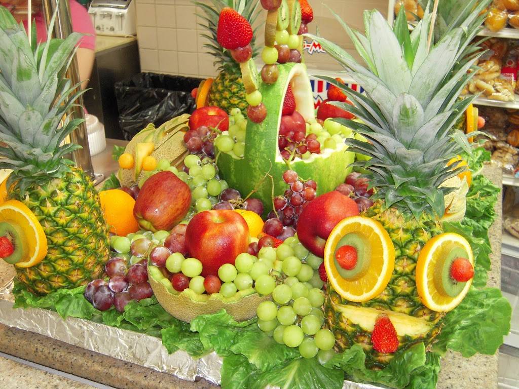 Golden Pine Deli | restaurant | 2580 Great Neck Rd, Copiague, NY 11726, USA | 6318422489 OR +1 631-842-2489