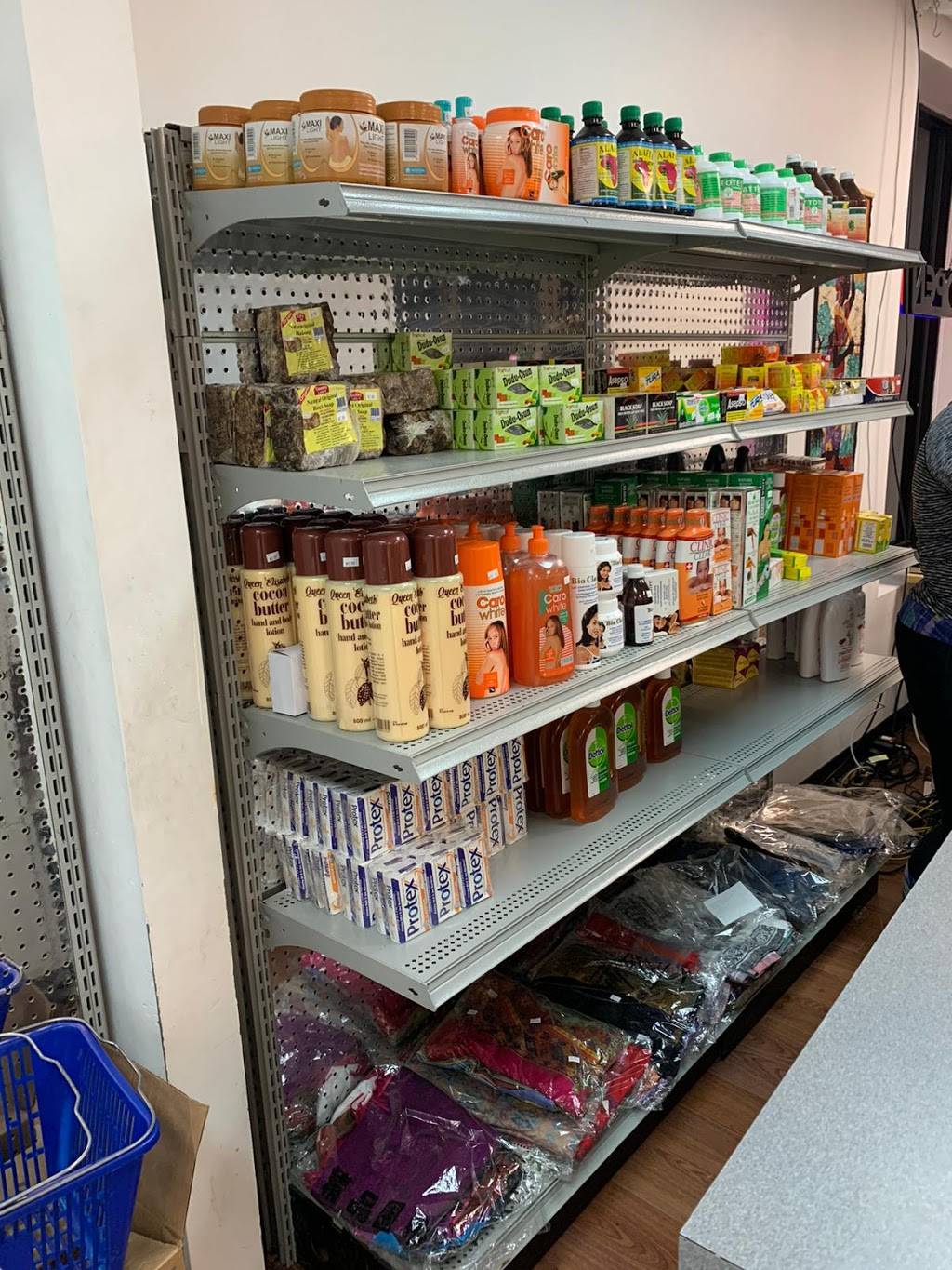 Gods Favor CAFE / MARKET The TASTE Of African CARIBBEAN CUISINE | restaurant | 876 E Main St, Spartanburg, SC 29302, USA | 8643088751 OR +1 864-308-8751