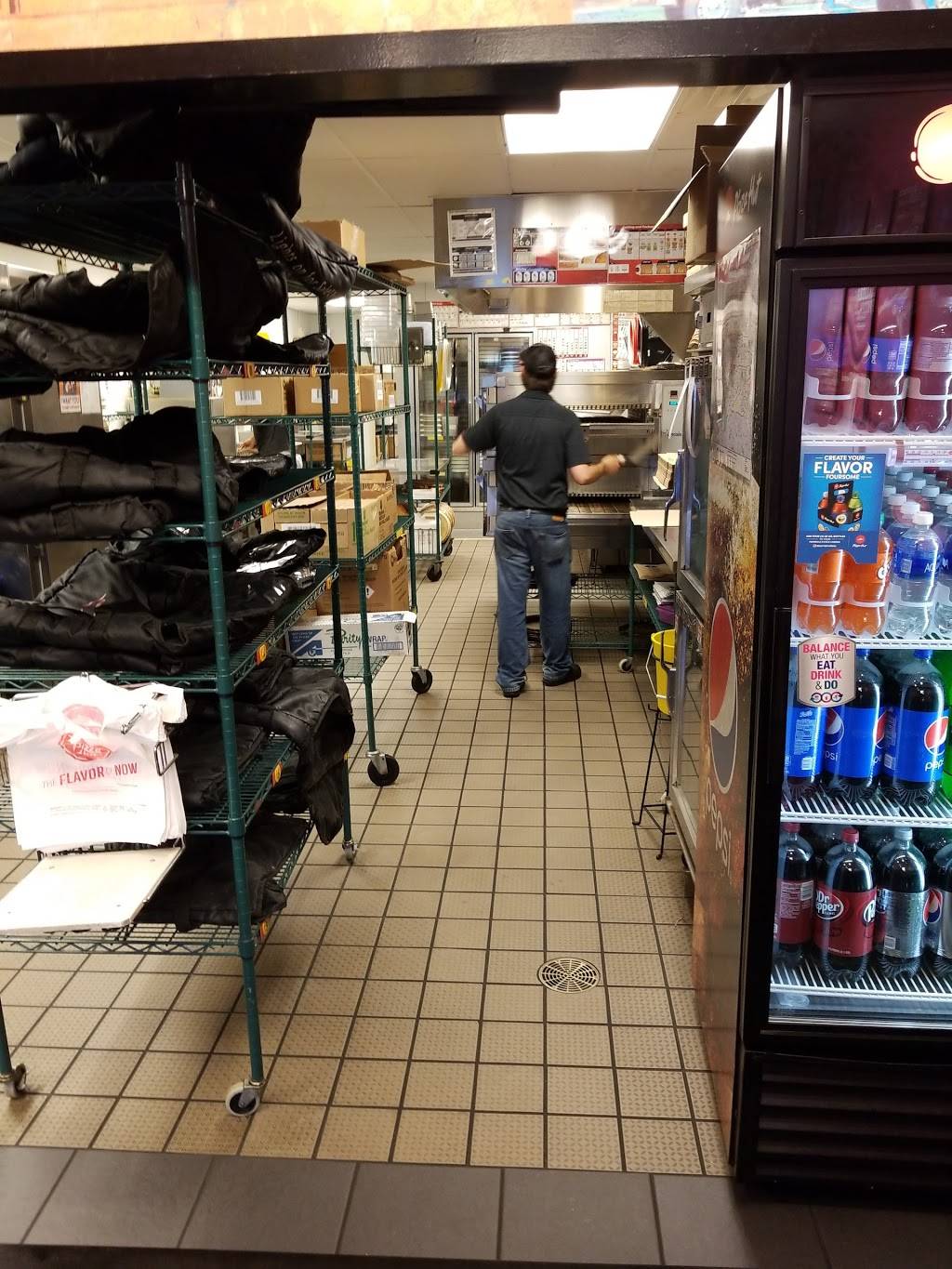 Pizza Hut | restaurant | 6101 Far Hills Ave, Dayton, OH 45459, USA | 9374388188 OR +1 937-438-8188