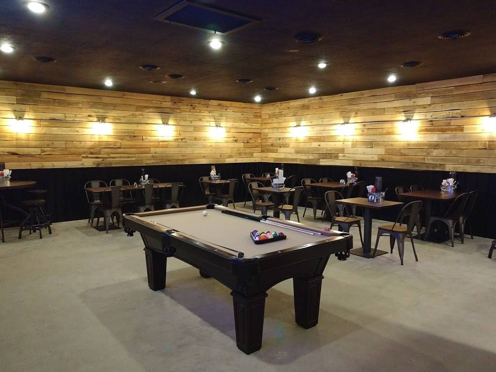 Tinwood Tavern | restaurant | 120 Johnson Dr, Uhrichsville, OH 44683, USA | 7402297081 OR +1 740-229-7081