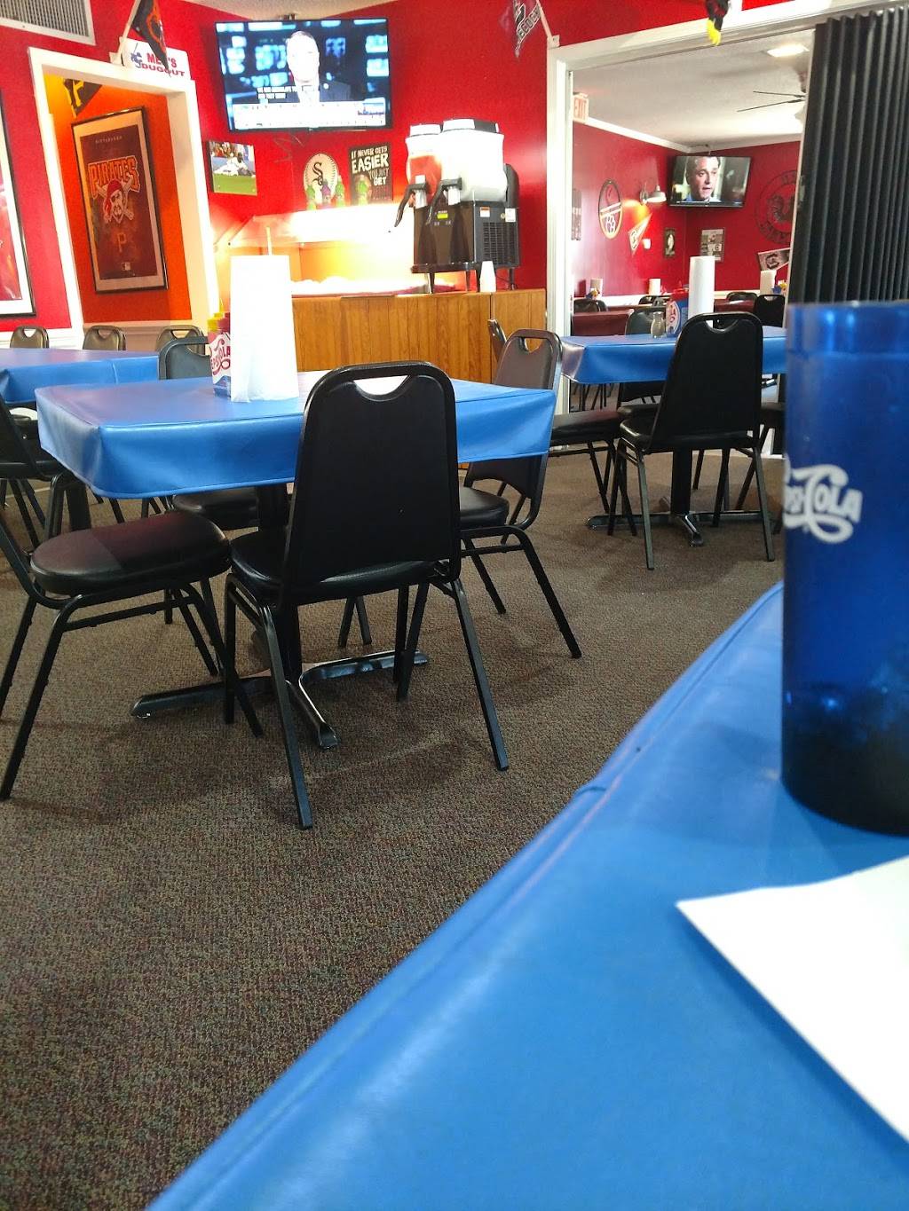 Lil Ds Dugout | restaurant | 1513 Pamplico Hwy, Florence, SC 29505, USA | 8436405453 OR +1 843-640-5453