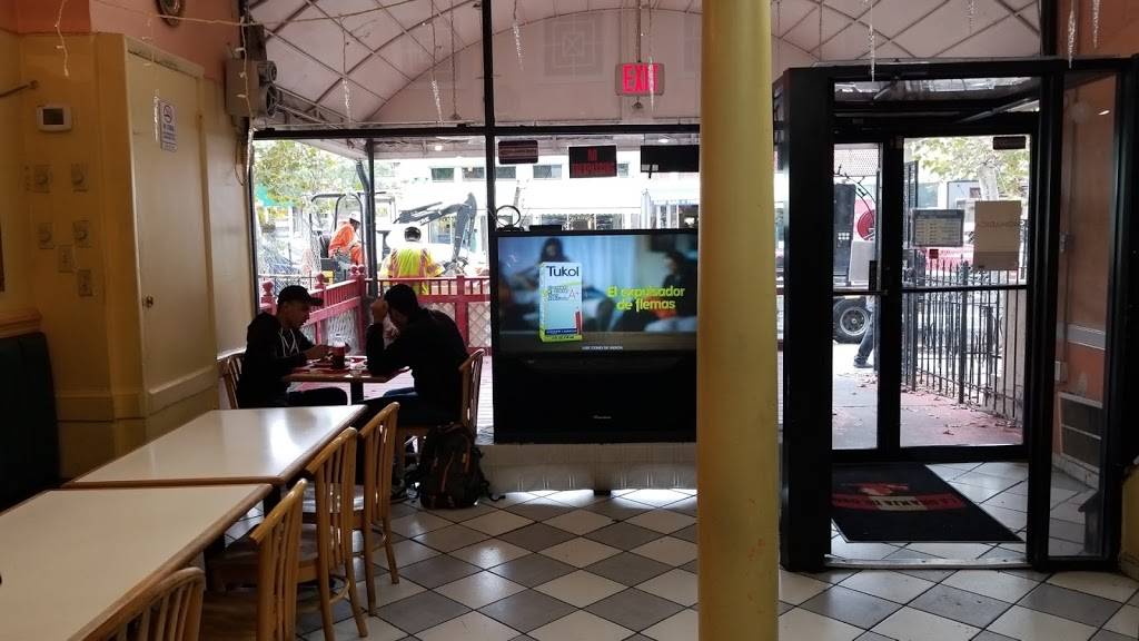 La Granja de Oro | restaurant | 1832 Columbia Rd NW, Washington, DC 20009, USA | 2022328888 OR +1 202-232-8888