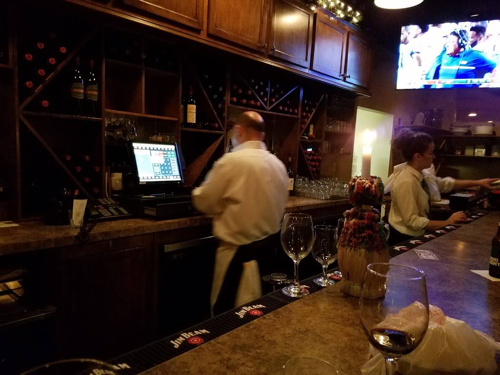 Roccos Little Italy | restaurant | 7907 W 159th St, Tinley Park, IL 60477, USA | 7084448259 OR +1 708-444-8259