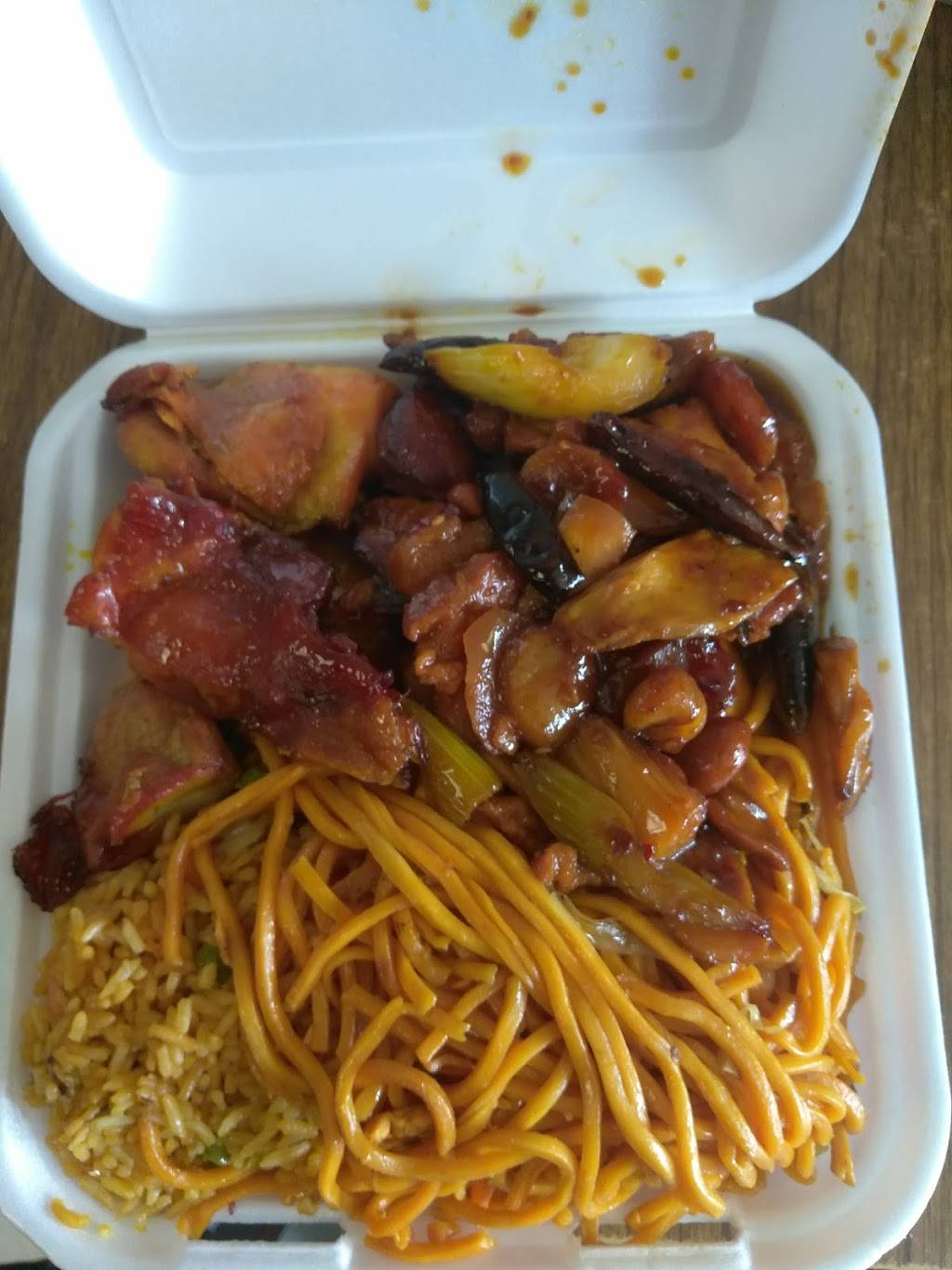 Eggroll King | restaurant | 219 E Compton Blvd, Compton, CA 90220, USA | 3106391707 OR +1 310-639-1707