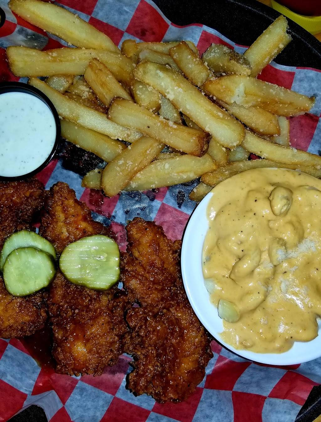 Coxs Hot Chicken | meal takeaway | 134 Spring St, Jeffersonville, IN 47130, USA | 8125903281 OR +1 812-590-3281