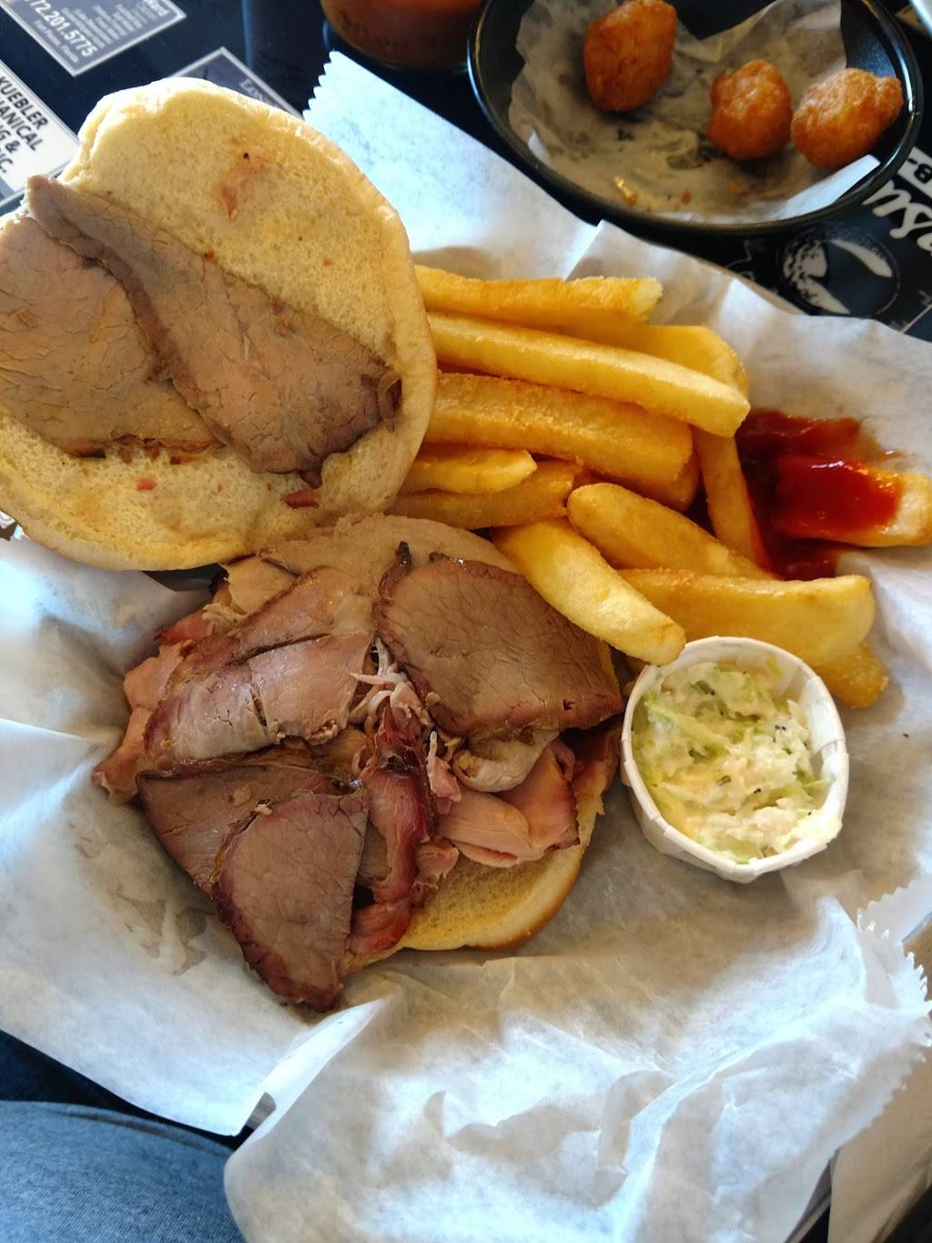 Moonswiners Bar-B-Q | meal takeaway | 3900 Okeechobee Rd, Fort Pierce, FL 34947, USA | 7724646766 OR +1 772-464-6766