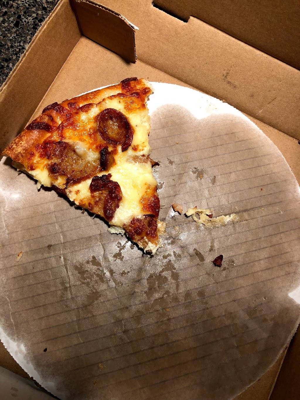 Pizza Pirate | restaurant | 134 N Main St, Middleborough, MA 02346, USA | 5089465208 OR +1 508-946-5208