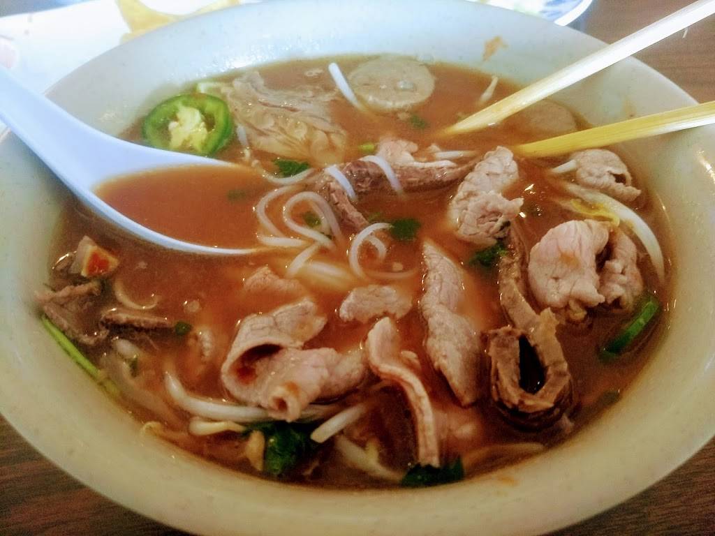 Little Saigon Cafe | restaurant | 1975 Wells Rd, Orange Park, FL 32073, USA | 9043750061 OR +1 904-375-0061