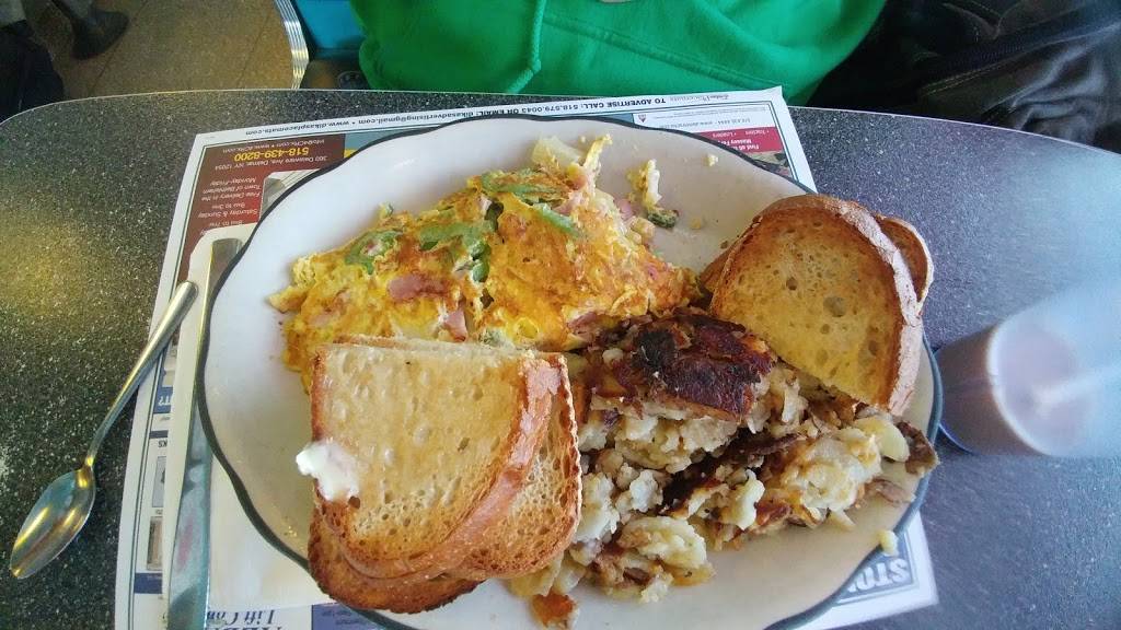 Johnny Bs Glenmont Diner | restaurant | 21 Frontage Rd, Glenmont, NY 12077, USA | 5184343761 OR +1 518-434-3761