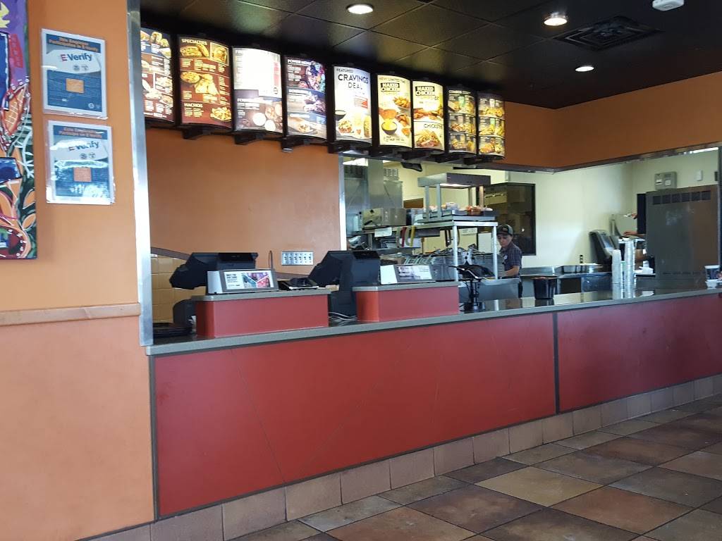 Taco Bell | meal takeaway | 2015 Main St, Oakley, CA 94561, USA | 9256252330 OR +1 925-625-2330
