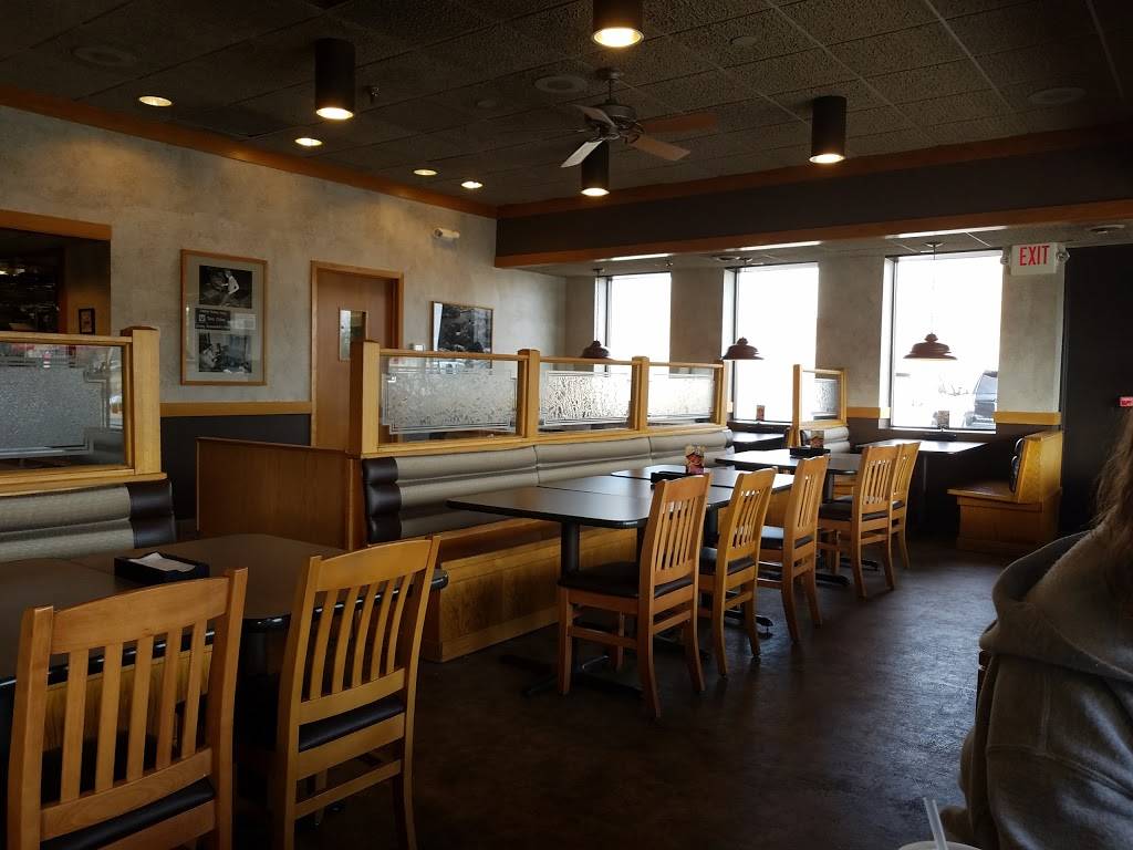 Davannis Pizza & Hot Hoagies | restaurant | 3673 Lexington Ave N, Arden Hills, MN 55126, USA | 6514817100 OR +1 651-481-7100