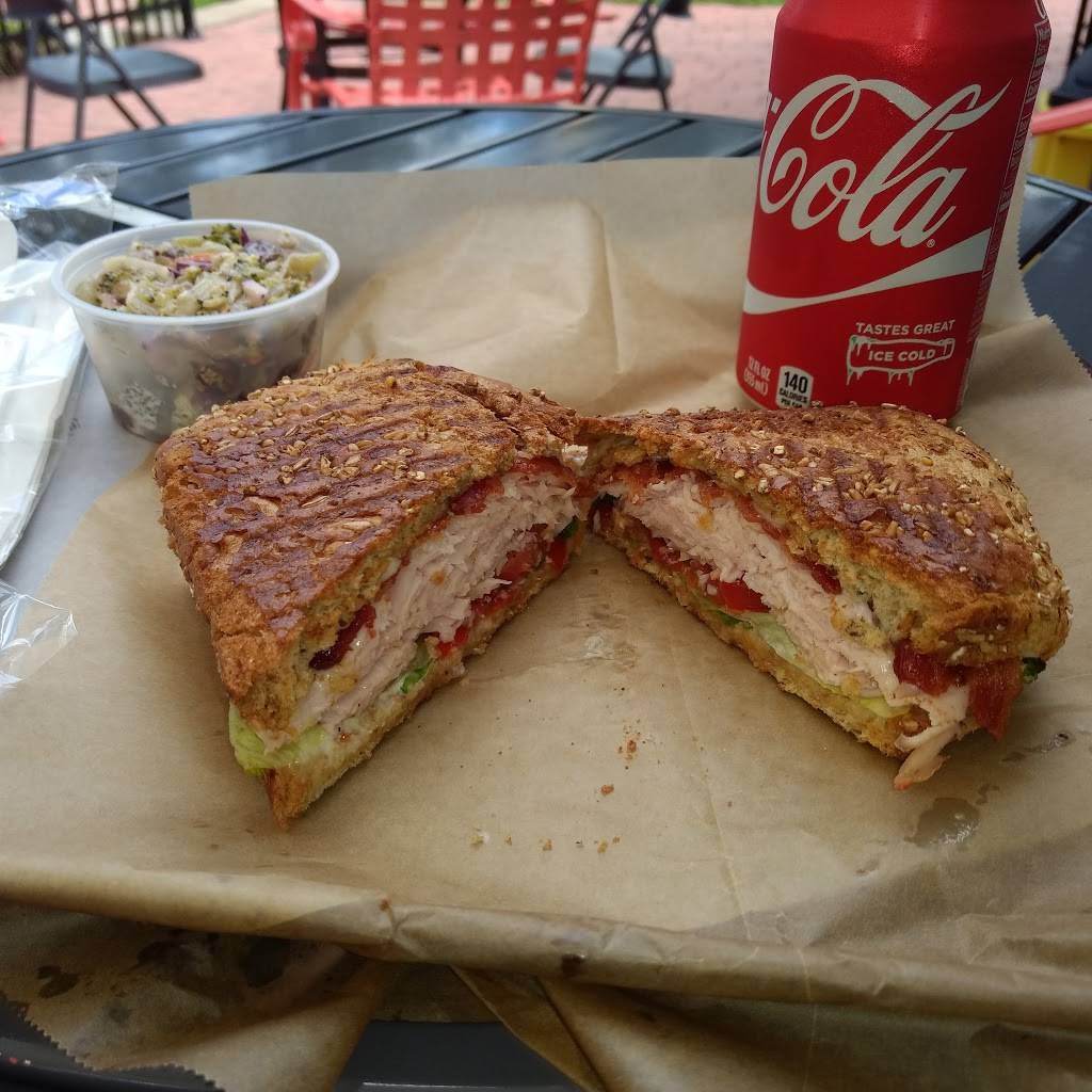 Corner Kitchen | restaurant | 270 W Main St, Dahlonega, GA 30533, USA | 7068642256 OR +1 706-864-2256