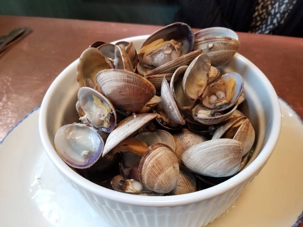 Normas Seafood & Steak | restaurant | 20 N Columbia St, Seaside, OR 97138, USA | 5037384331 OR +1 503-738-4331