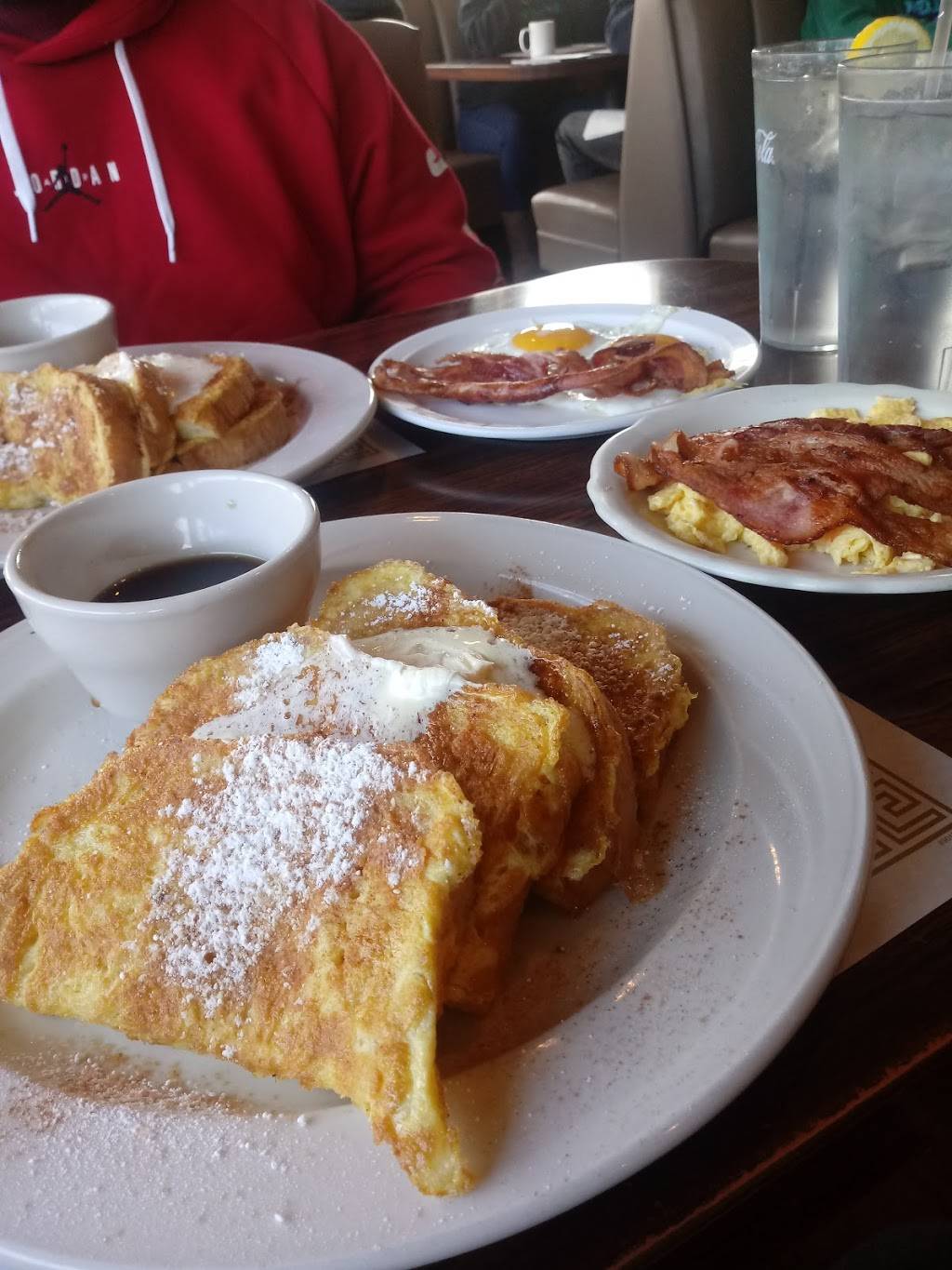 Longhouse Restaurant | restaurant | 8195 Monterey Rd, Gilroy, CA 95020, USA | 4088427664 OR +1 408-842-7664