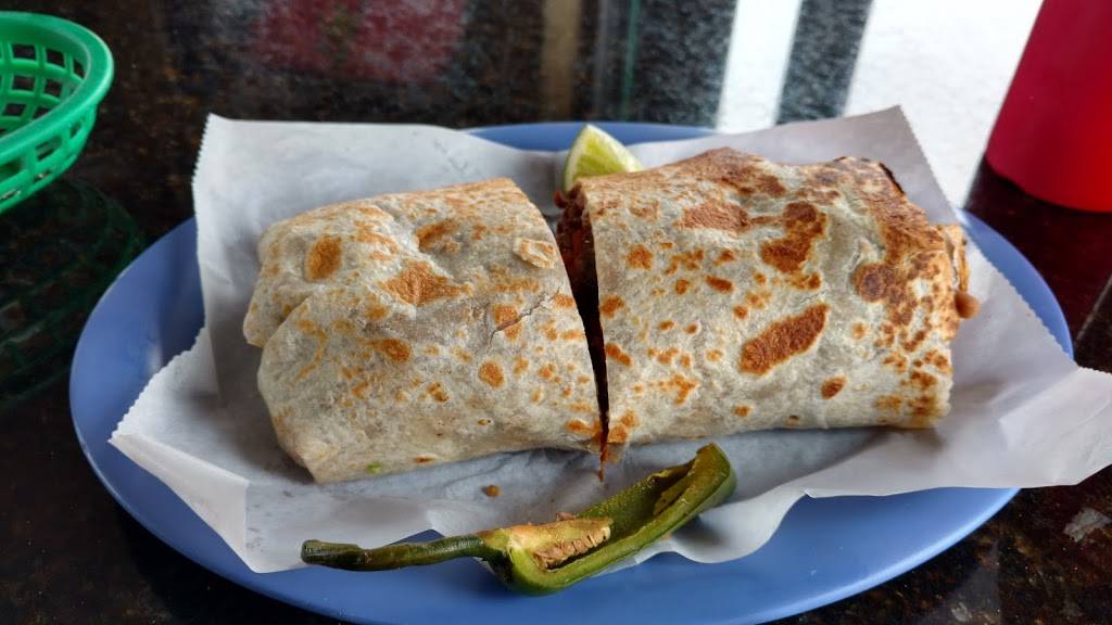 Taco El Jalisciense | restaurant | 2859 W Chicago Ave, Chicago, IL 60622, USA | 7732352859 OR +1 773-235-2859