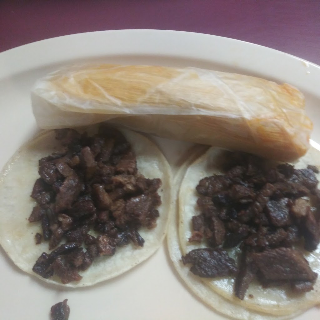 La Fiesta Market | restaurant | 19 E Main St, Avondale, AZ 85323, USA | 6239258006 OR +1 623-925-8006