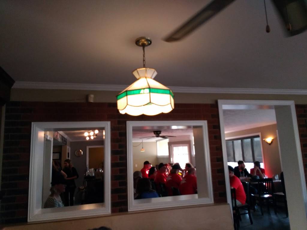 Royals Restaurant | restaurant | 6152 Perth St, Richmond, ON K0A 2Z0, Canada | 6138382222 OR +1 613-838-2222