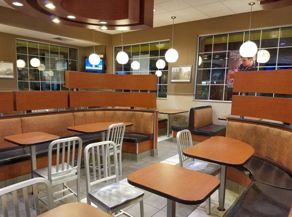 McDonalds | cafe | 346 Great Rd, Bedford, MA 01730, USA | 7812758746 OR +1 781-275-8746