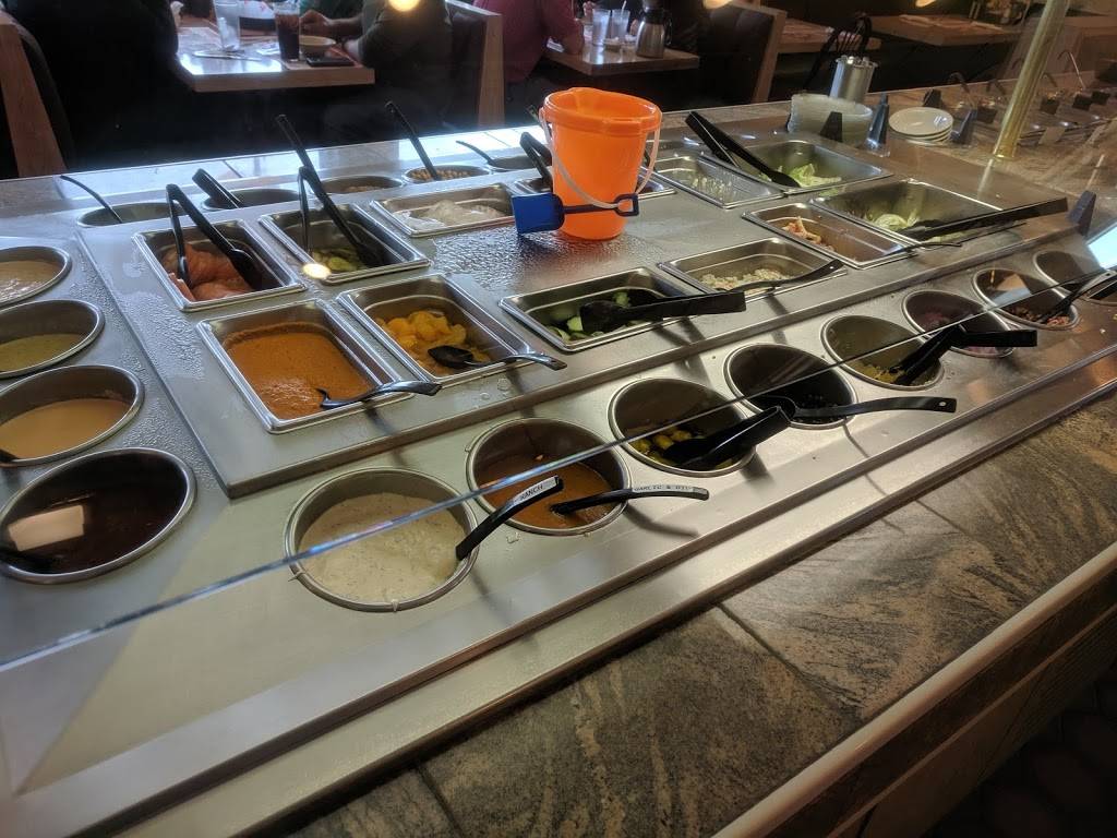 Big Boy | restaurant | 3828 US-31, Traverse City, MI 49684, USA | 2319417430 OR +1 231-941-7430