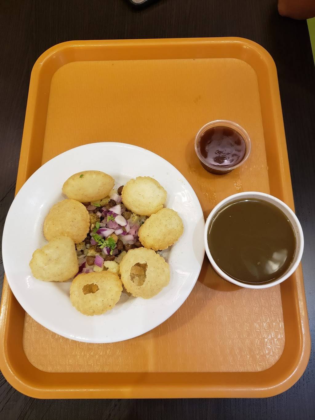 Rajdhani Sweets and Restaurant | restaurant | 2260 Bovaird Dr E Unit#106, Brampton, ON L6R 1Z1, Canada | 9057899901 OR +1 905-789-9901