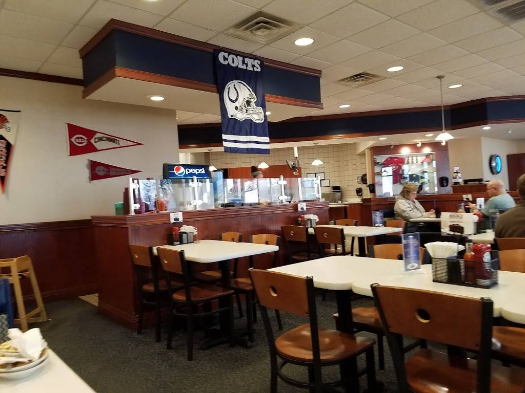 Skyline Chili | restaurant | 2649 Enterprise Dr, Anderson, IN 46013, USA | 7656404460 OR +1 765-640-4460