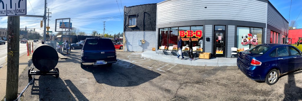 Burton Village BBQ Company | restaurant | 803 Burton St SE, Grand Rapids, MI 49507, USA | 6164327951 OR +1 616-432-7951