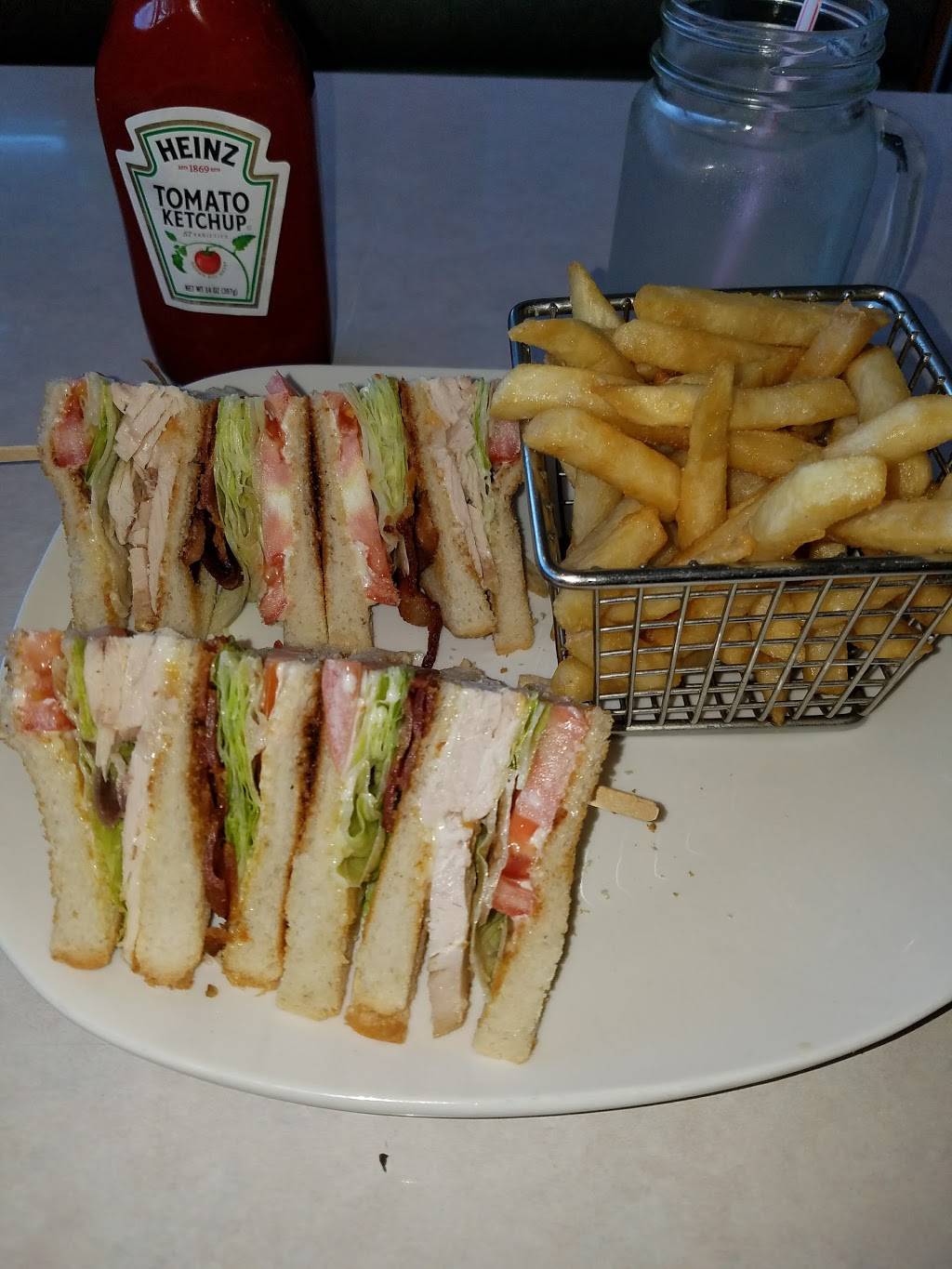 C & G Restaurant | restaurant | 3003 E 92nd St, Chicago, IL 60617, USA | 7737340512 OR +1 773-734-0512