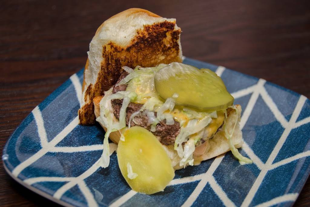 Slider Stop | restaurant | 2315 Artesia Blvd, Redondo Beach, CA 90278, USA | 3102145200 OR +1 310-214-5200