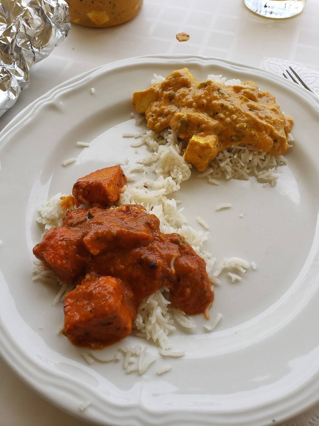 Royal Indian Cuisine and Bar | restaurant | 8216 World Center Dr, Orlando, FL 32821, USA | 4077783064 OR +1 407-778-3064