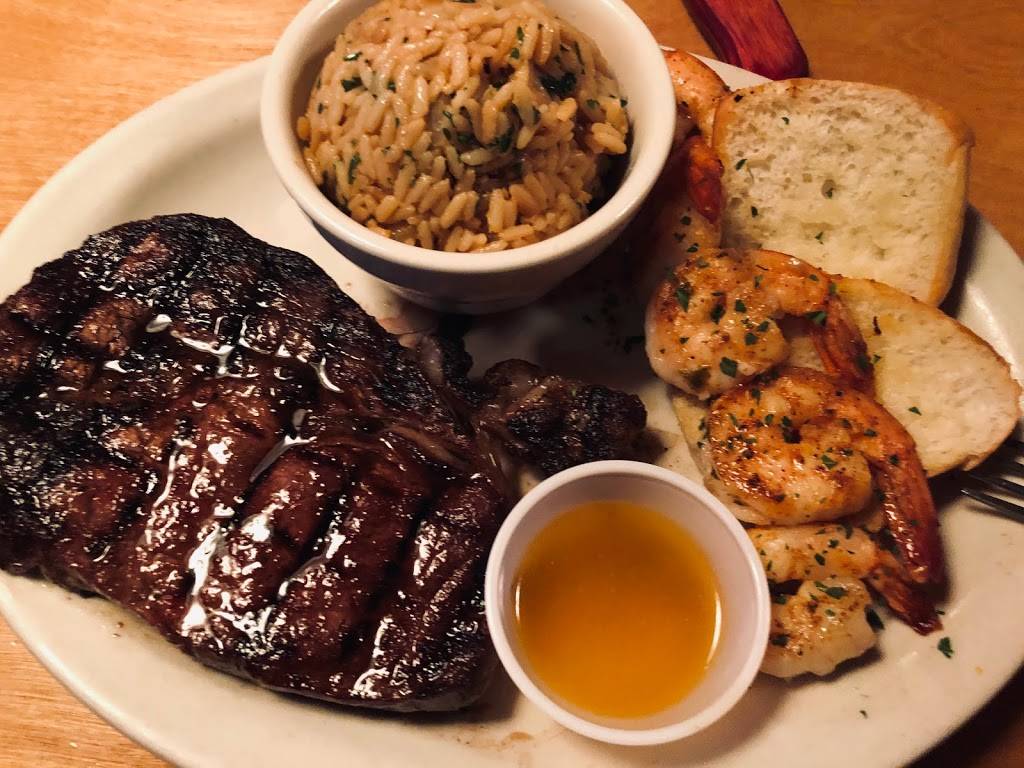 Texas Roadhouse | restaurant | 3776 28th St SE, Kentwood, MI 49512, USA | 6165750361 OR +1 616-575-0361