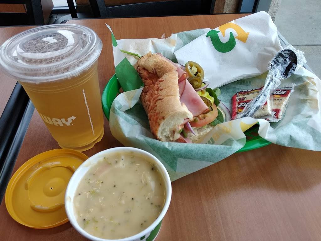 Subway Restaurants | restaurant | 45 North Broadway C, Chula Vista, CA 91910, USA | 6194760605 OR +1 619-476-0605
