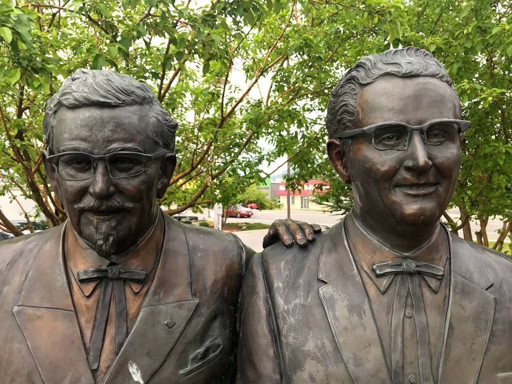 KFC | restaurant | 3890 S State St, Salt Lake City, UT 84115, USA | 8012664431 OR +1 801-266-4431