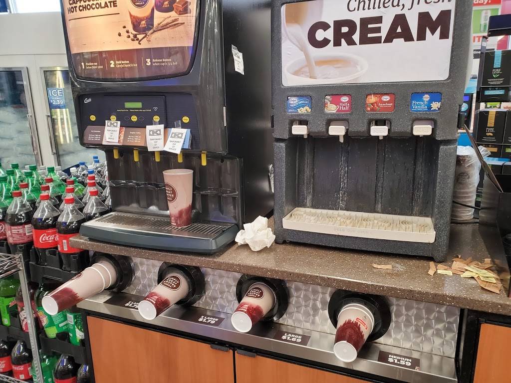 Circle K | meal takeaway | 5850 S 19th Ave, Phoenix, AZ 85041, USA | 6022685357 OR +1 602-268-5357