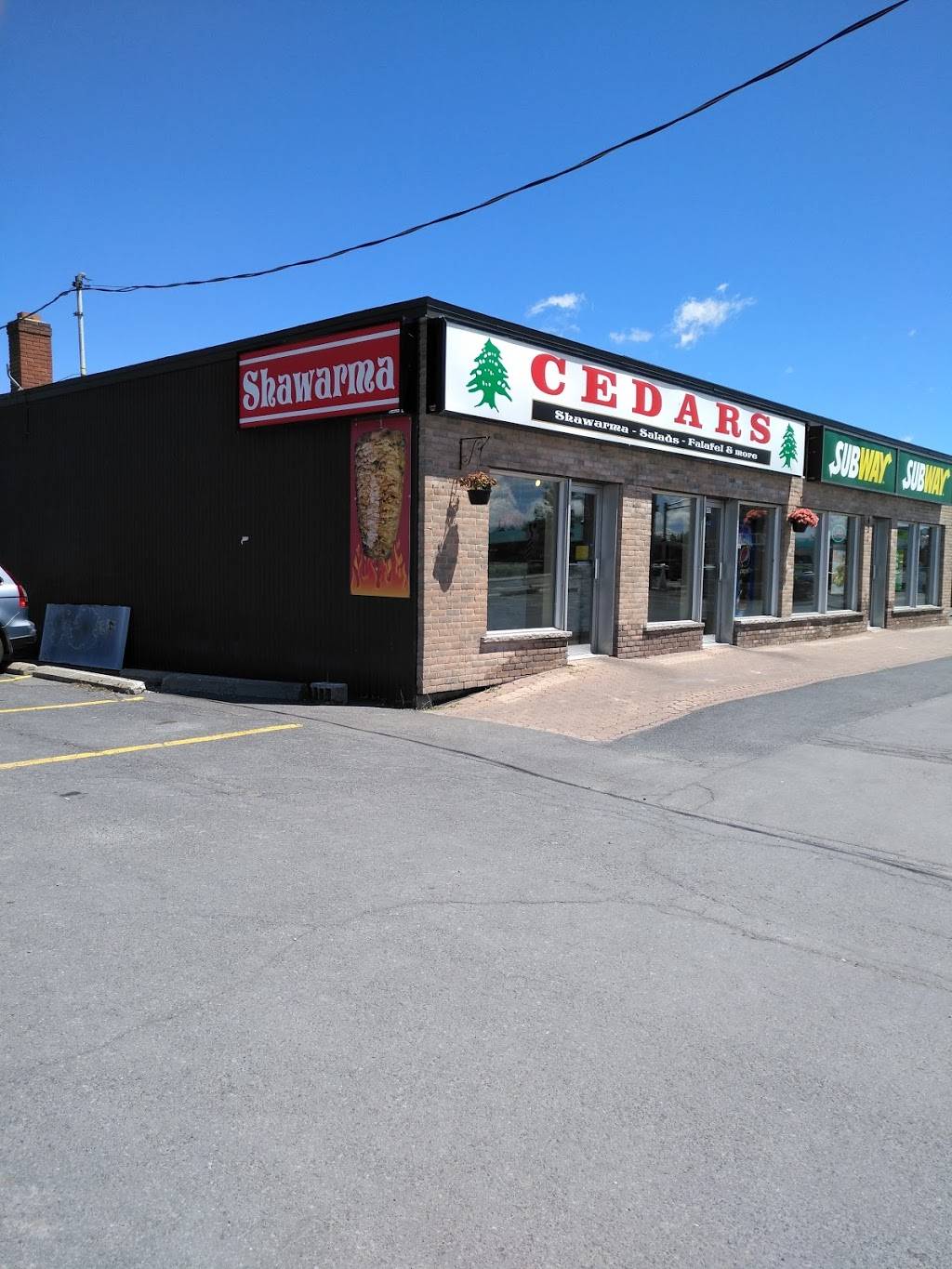 CEDARS ALEXANDRIA, ON | restaurant | 417 Main St S, Alexandria, ON K0C 1A0, Canada | 6136427777 OR +1 613-642-7777