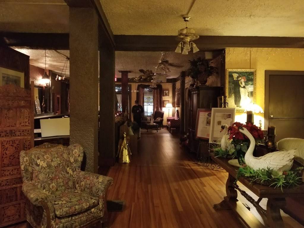Cassadaga Hotel | restaurant | 355 Cassadaga Rd, Lake Helen, FL 32744, USA | 3862282323 OR +1 386-228-2323