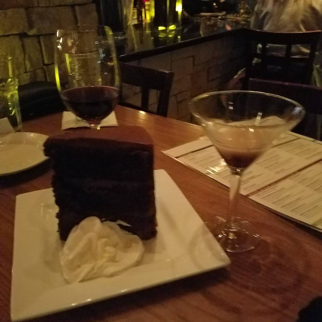 Tavern at Mission Farms | restaurant | 10681 Mission Rd, Leawood, KS 66206, USA | 9132136588 OR +1 913-213-6588