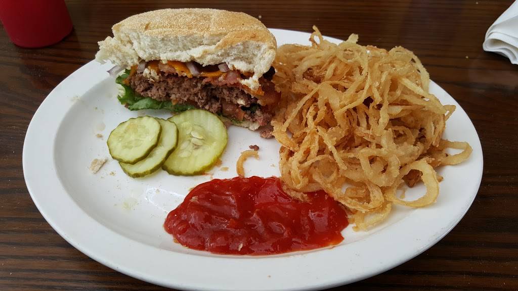 Arch and Eddies | restaurant | 181 Main St, Jackson, OH 45640, USA | 7405773048 OR +1 740-577-3048