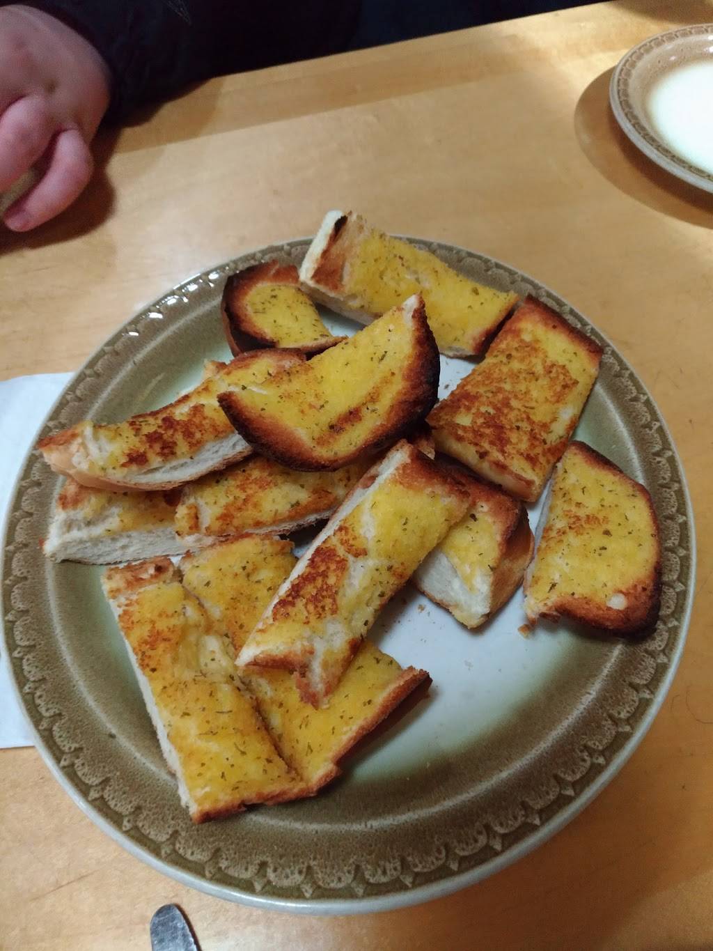 Palace Pizza & Spaghetti House | restaurant | 727 Davis Dr, Newmarket, ON L3Y 2R2, Canada | 9058981511 OR +1 905-898-1511