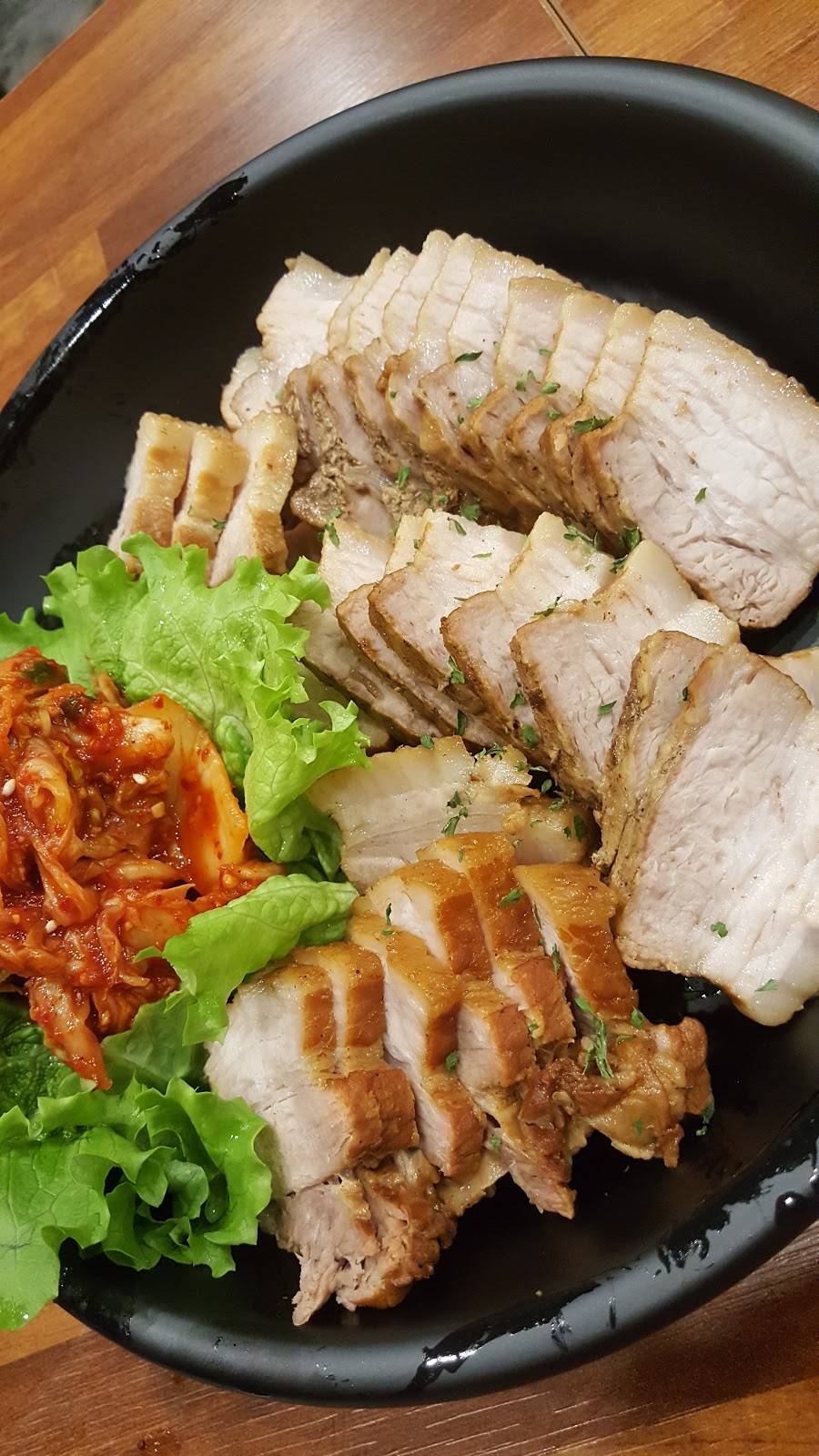 Hanyang Jokbal | restaurant | 6016 Yonge St, North York, ON M2M 3V9, Canada | 4167925808 OR +1 416-792-5808