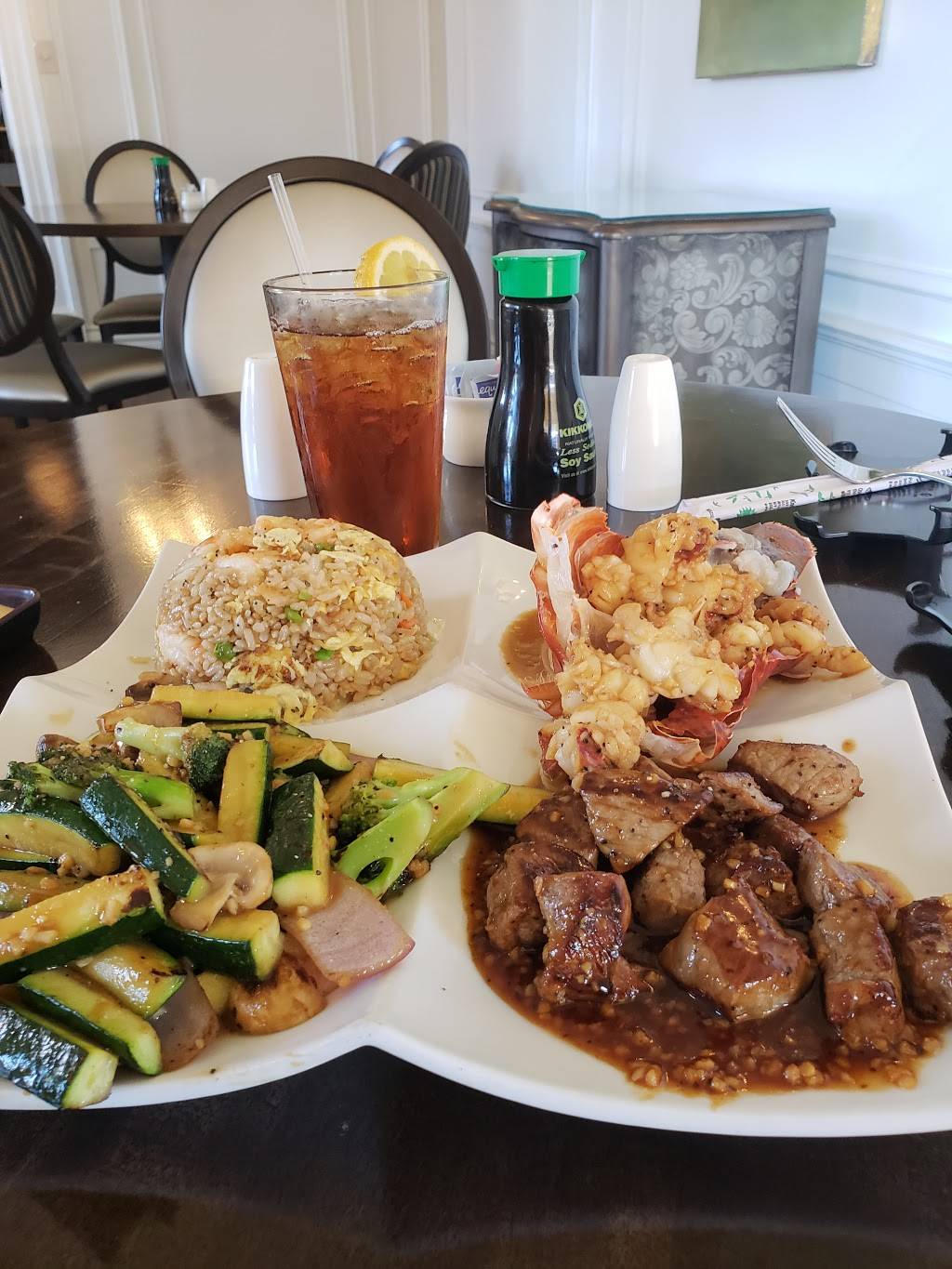 Red Fish | restaurant | 1433 Union Ave, Memphis, TN 38104, USA | 9014543926 OR +1 901-454-3926